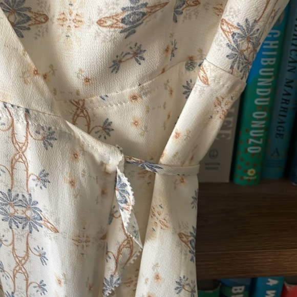 ASTR The Label wrap dress - Picture 4 of 5